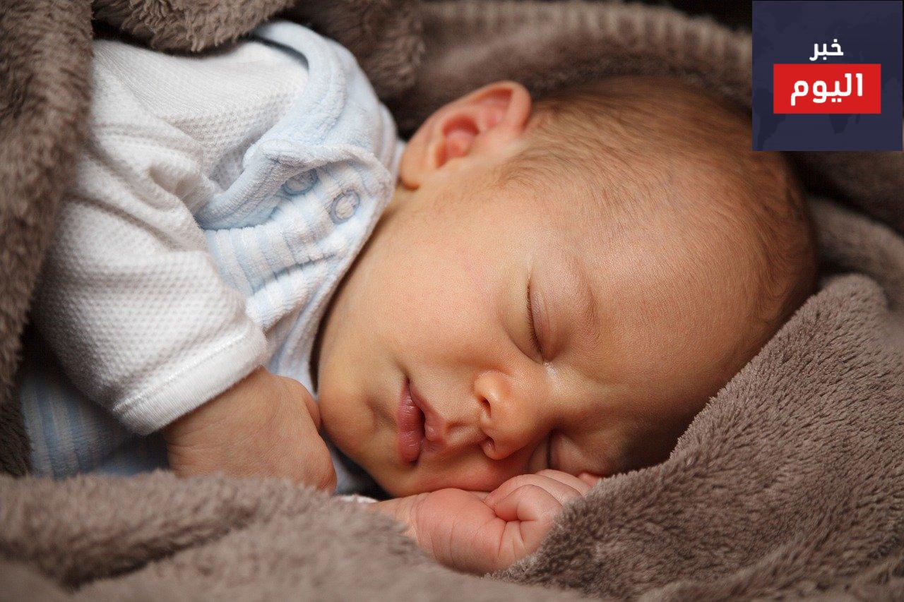 مجموعة حقائق وخرافات حول نوم الرضع