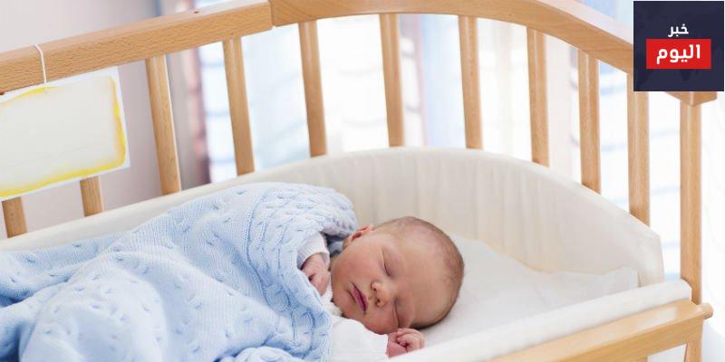 نوم الرضع في غرفة مشتركة مع الوالدين يخفض ساعات نومهم