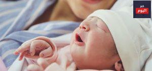 هل يمكن إعطاء الطفل الجلوكوز في الساعات الأولى بعد الولادة؟