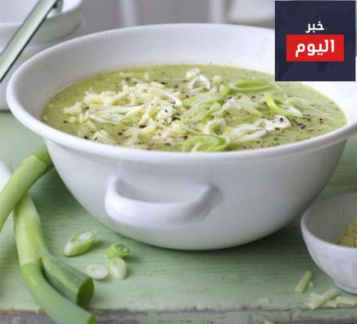 طريقة عمل شوربة الكوسة بالجبن