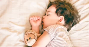 صور رائعة التقطت لأطفال خلال نومهم.. هل طفلك يشبههم؟