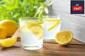 فوائد الماء الدافئ والليمون