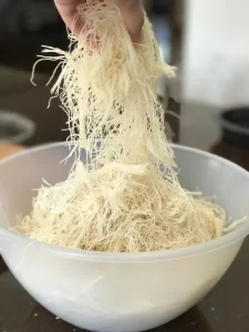 كيفية صنع عجينة الكنافة