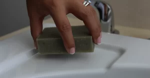 طريقة استخدام صابون الشيب